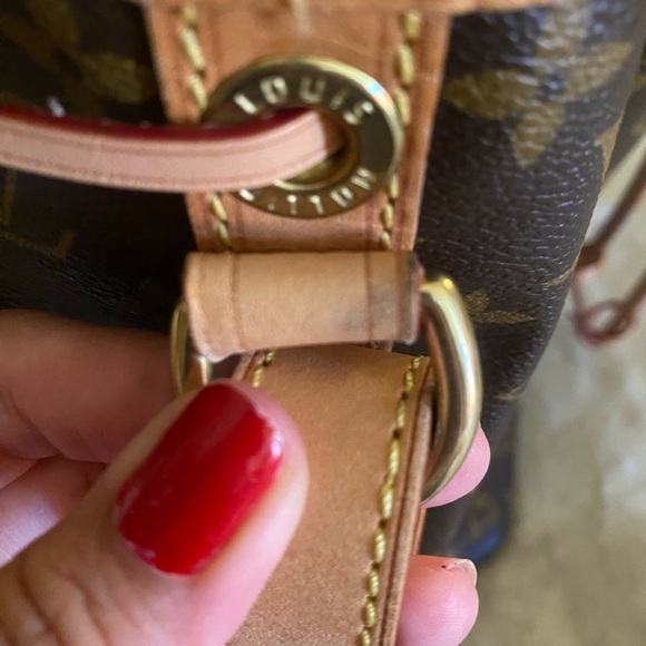 Authentic Louis Vuitton Monogram Petit Noe Shoulder Bag - Picture 7 of 17
